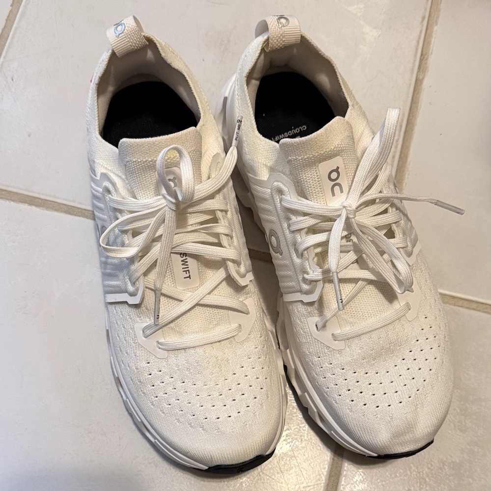 OnCloud Cloudswift Women’s Sneakers